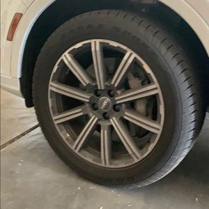 Meet your Posher, Derek